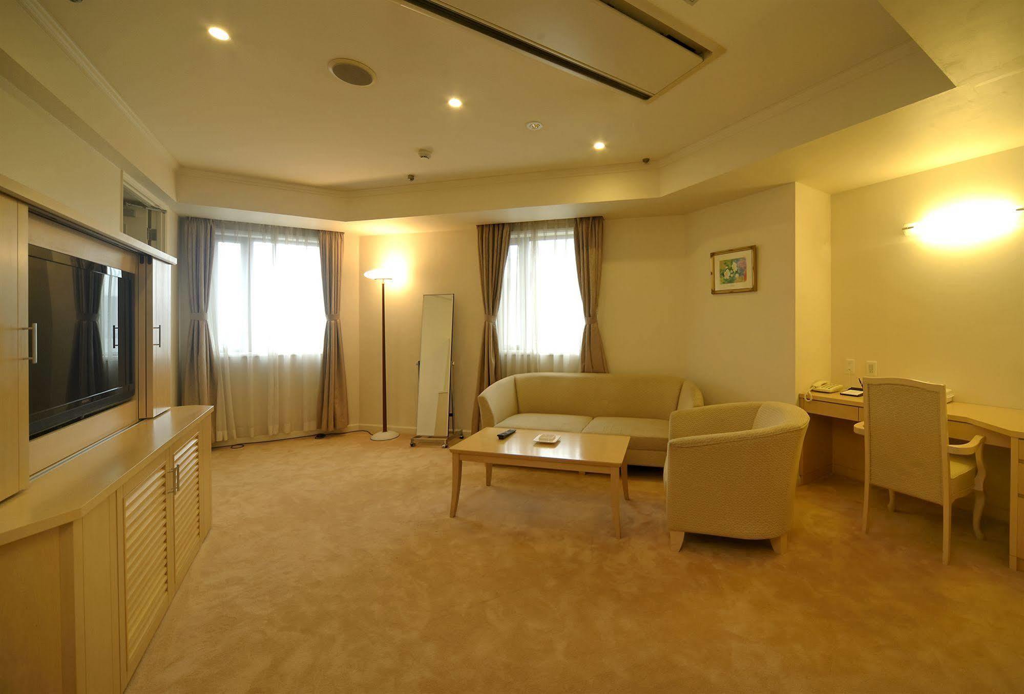 Amami Sunplaza Hotel Esterno foto